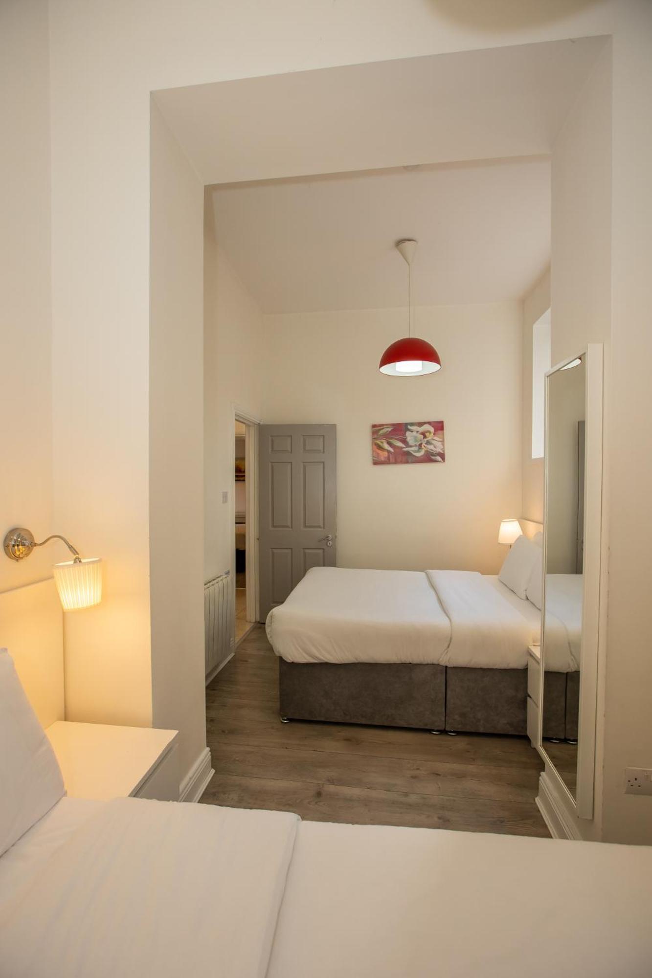 Temple Bar Essex Street Apartments Dublín Exterior foto
