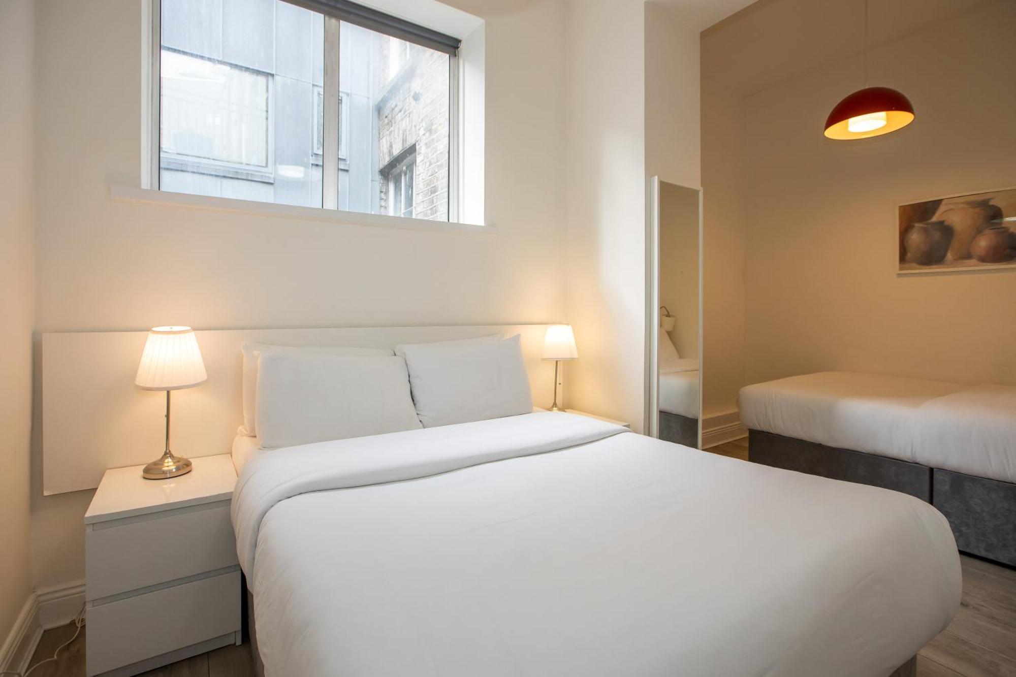 Temple Bar Essex Street Apartments Dublín Exterior foto