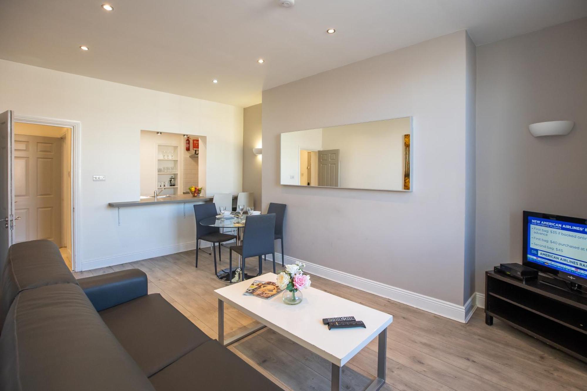 Temple Bar Essex Street Apartments Dublín Exterior foto